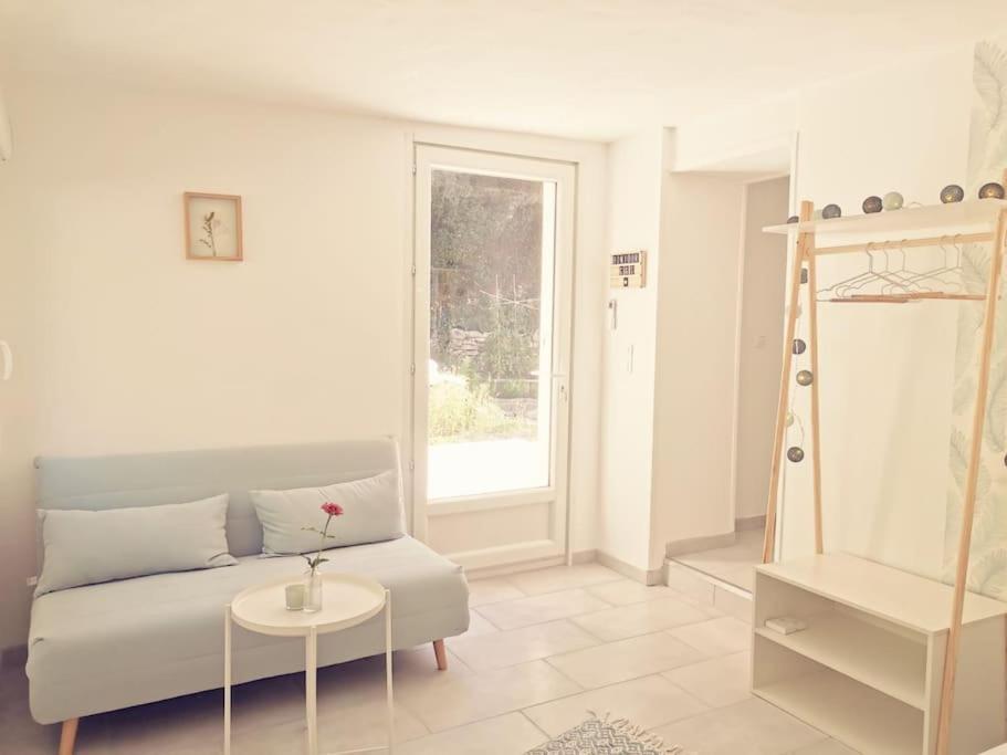 阿维尼翁新城Belle Dependance De 30M2 Avec Terrasse Et Jardin公寓 外观 照片